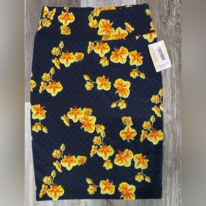 NWT LuLaRoe Cassie Pencil Skirt